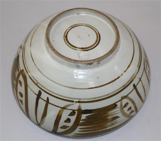 A Winchcombe Pottery bowl attributed to Michael Cardew, dia. 9.75in(-)